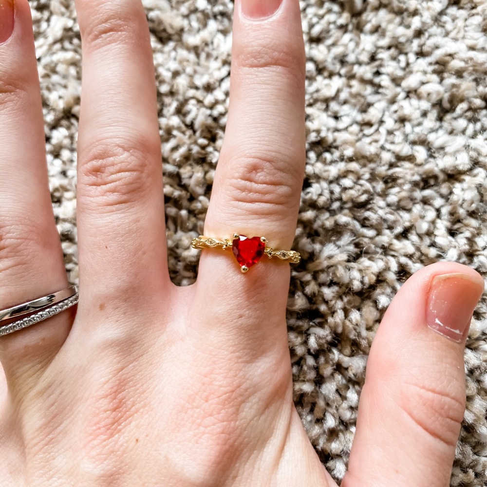 Ruby Red Heart Ring - Picture 3 of 7